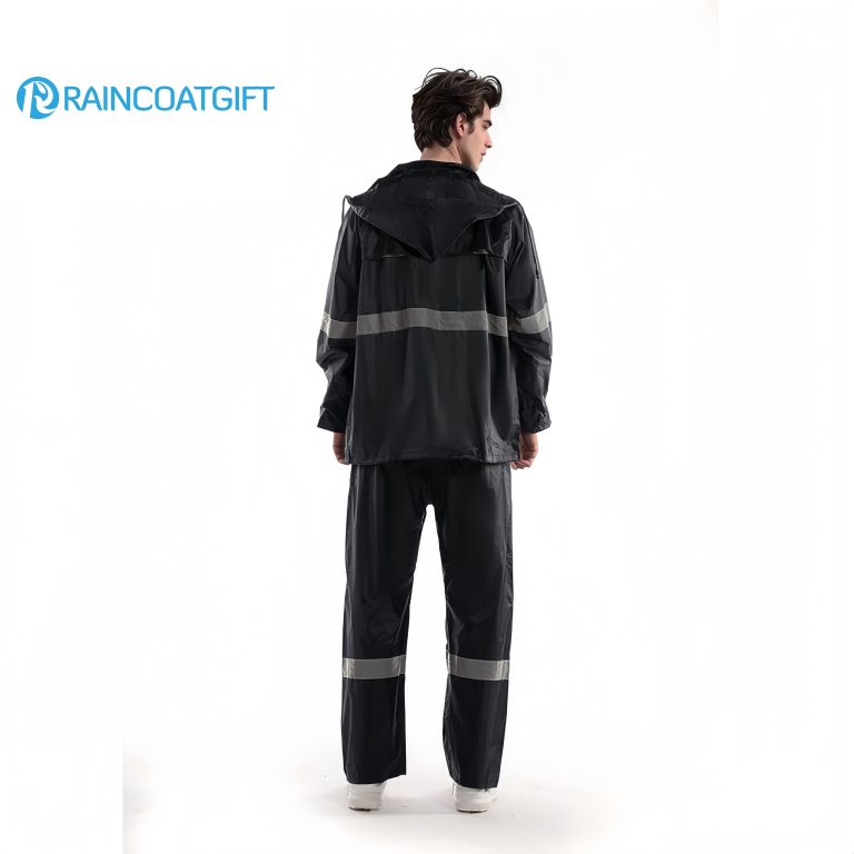170t 18s Polyester PVC Raincoat Set with Reflective Strips (1)