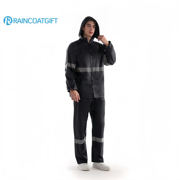 170t 18s Polyester PVC Raincoat Set with Reflective Strips (4)